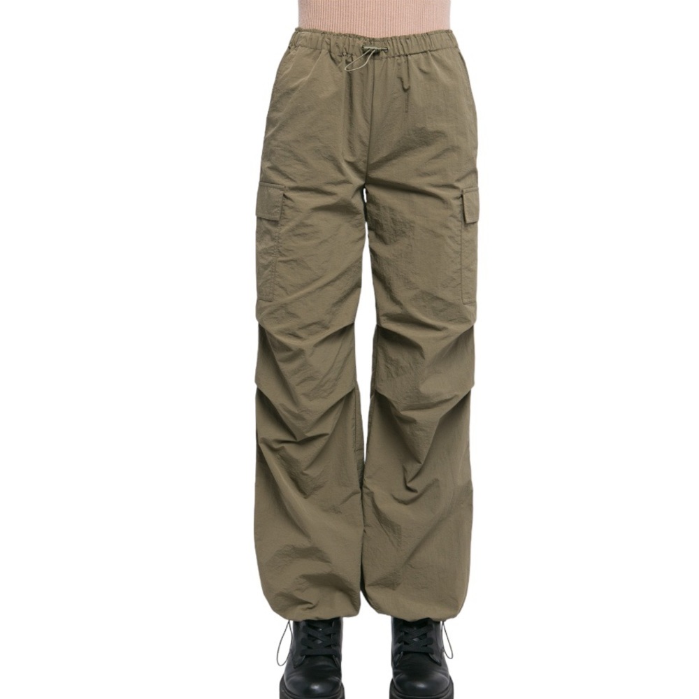 122. Olive Loose Fit Parachute Cargo Pants NWT